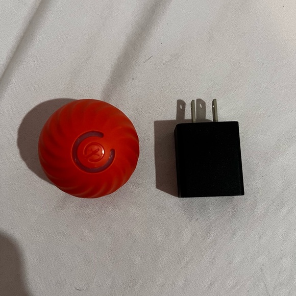 Dog or cat toy Rechargeable Self-Moving LED Light Up Pet Ball - Picture 3 of 3